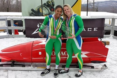 Sally e Fabiana conquistaram a primeira classificação feminina do bobsled para o Brasil / Foto: Reprodução Facebook